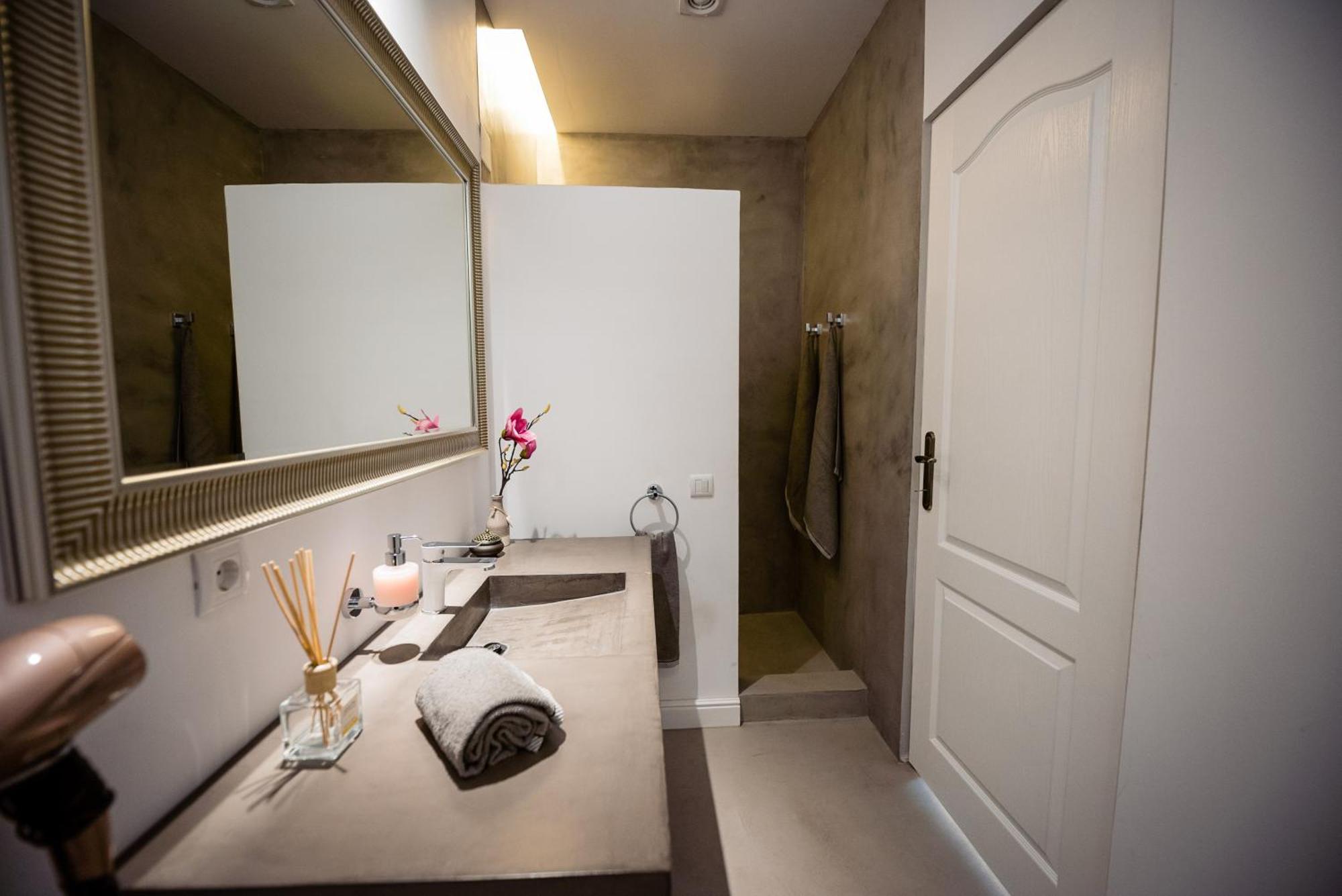 Nb Boutique Hotell Tuzla Eksteriør bilde
